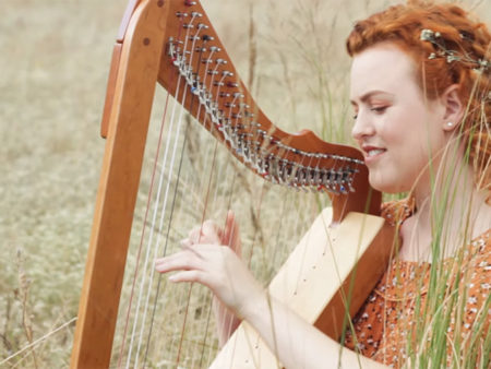 Christy-Lyn lap harp harpsicle field