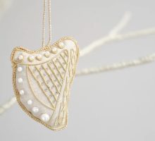 Harp-Hanging-Decoration-in-Irish-Linen-V1